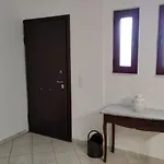 Caza Di Nicolas Daire Dhílesi
