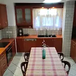 Daire Caza Di Nicolas Dhílesi