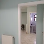 Caza Di Nicolas Daire Dhílesi