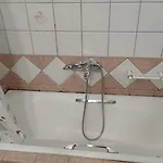 Caza Di Nicolas * Dhílesi