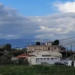 Caza Di Nicolas Daire Dhílesi