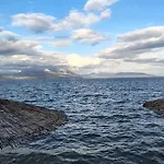 Daire Caza Di Nicolas Dhílesi