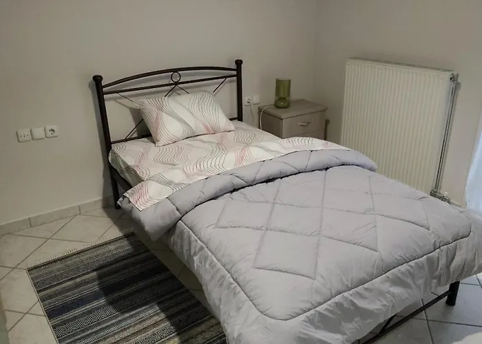 Caza Di Nicolas Dhilesi